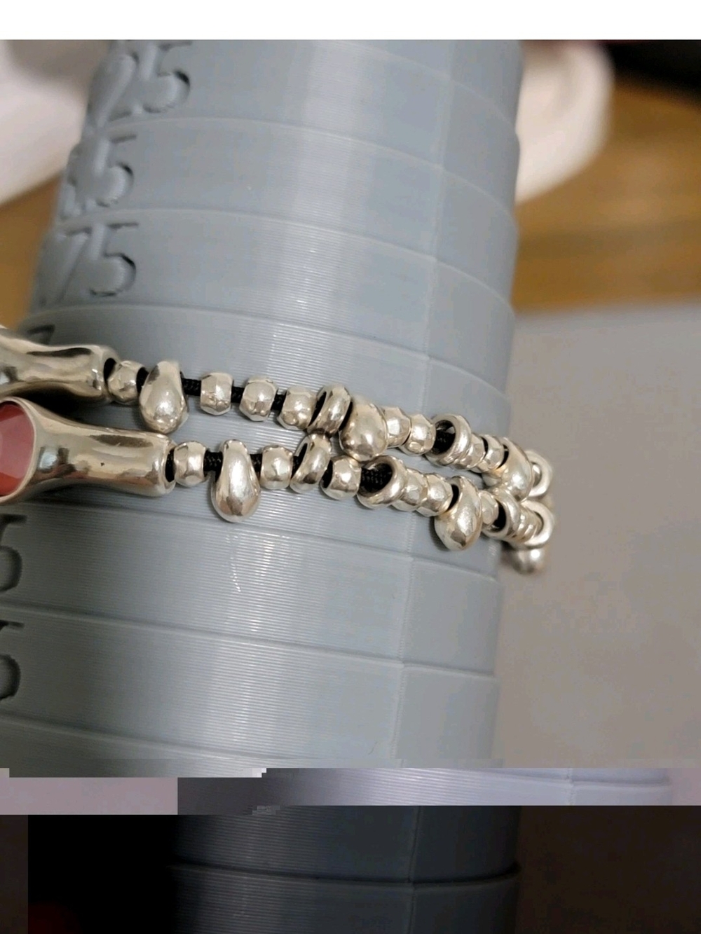 UNO de 50 Silver Plated Beaded Stretch Bracelet with Blue, Aqua and Coral Stones - Picture 5 of 14
